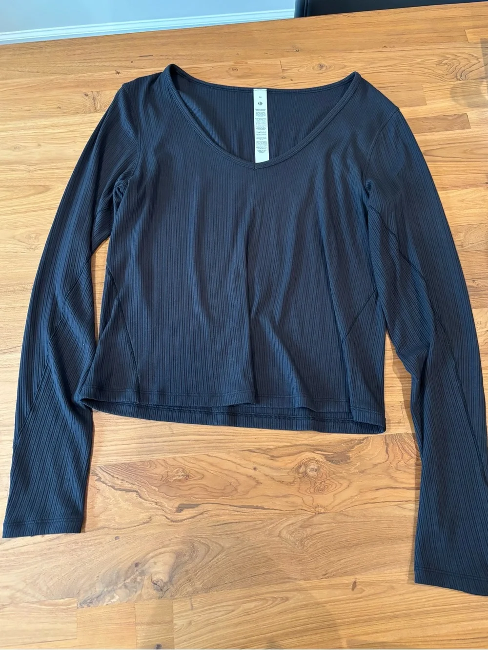 Lululemon Black Micro-Rib V-Neck Long Sleeve Top